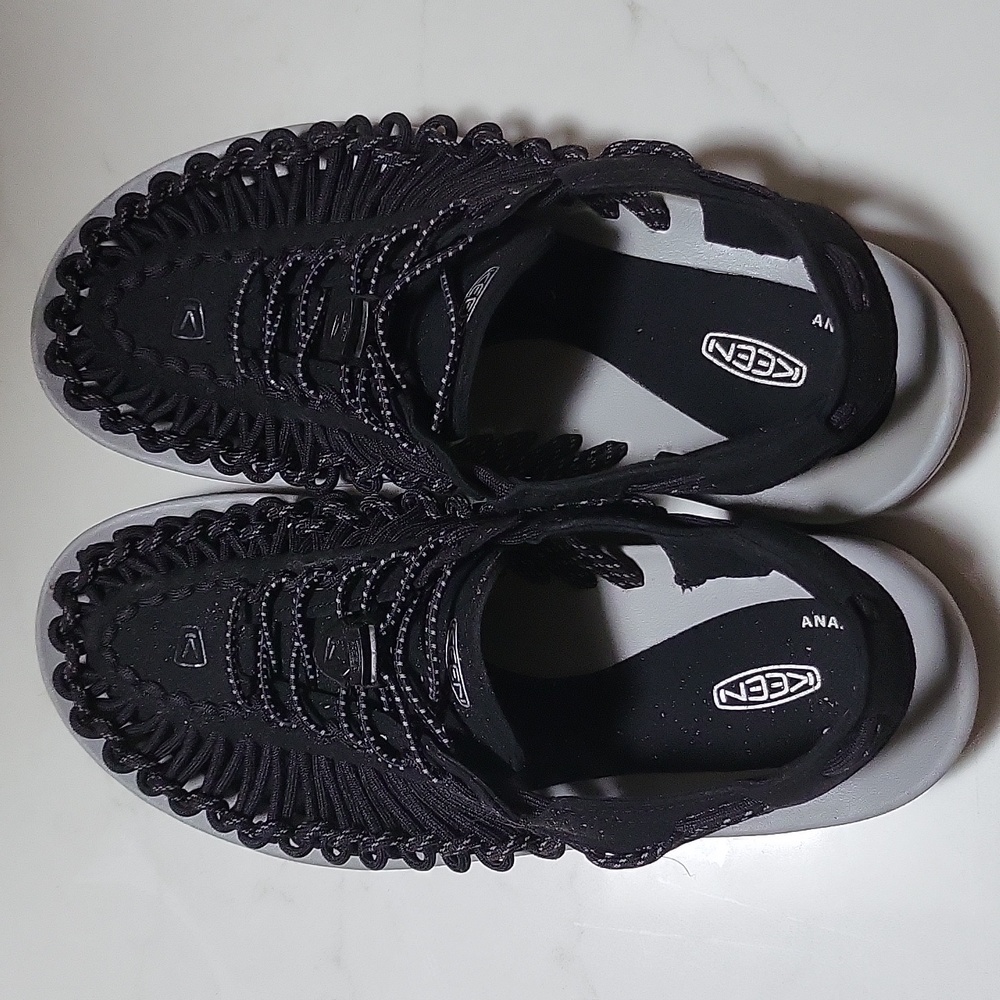 KEEN'S men's UNEEK sandals